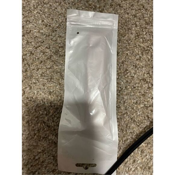 NWT Apple Watch Red Muzza Nylon Sports Band 38MM - Picture 3 of 3